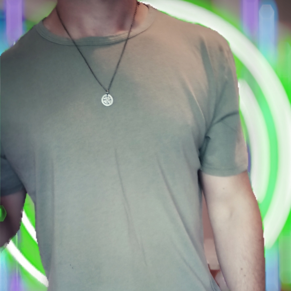 Plain Tee - pale green